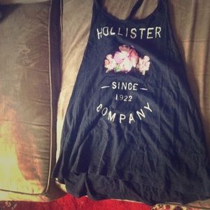 A sleeveless shirt for the hot days